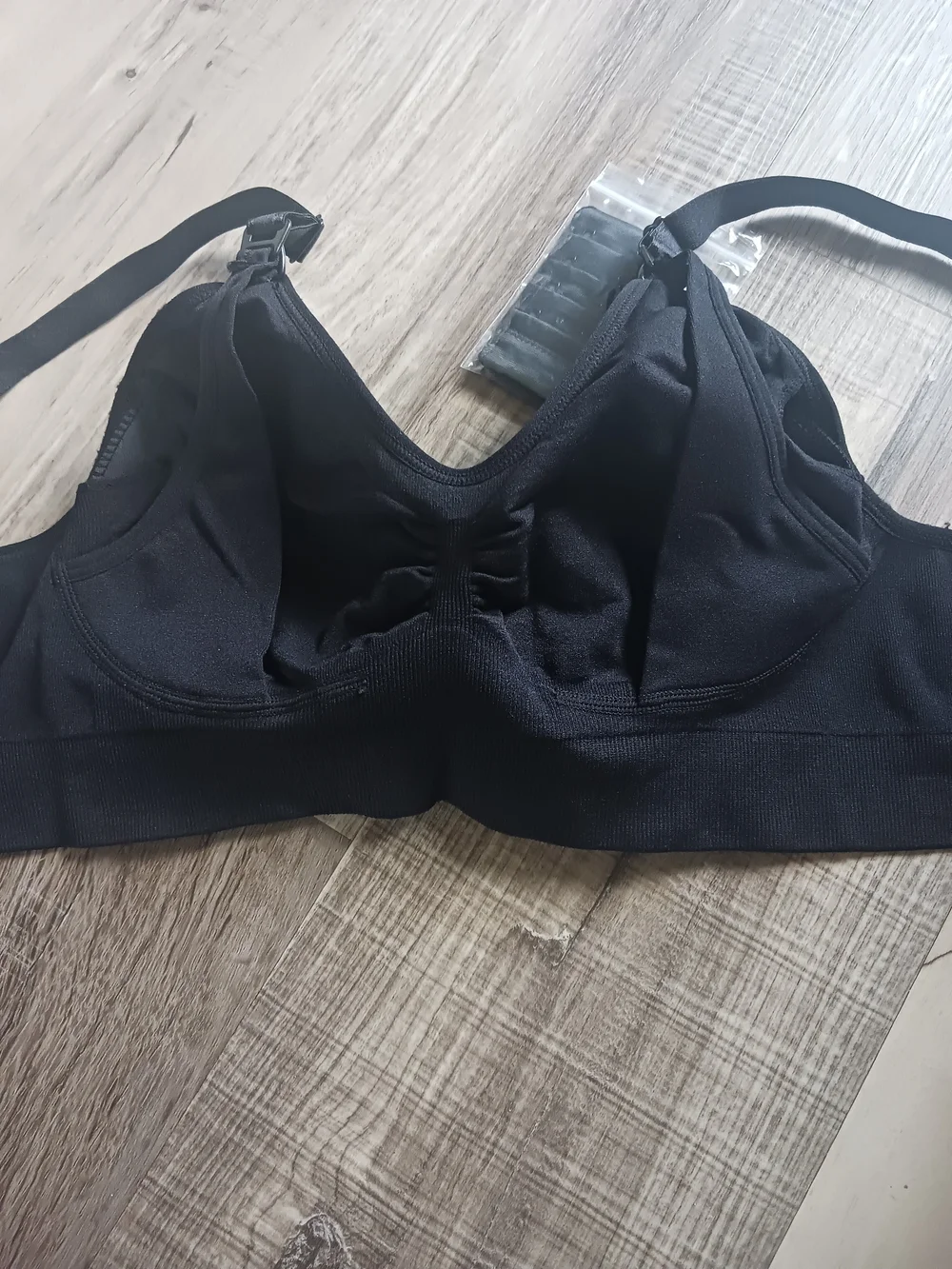 NEW Kindred Bravely Black Seamless Nursing Bra